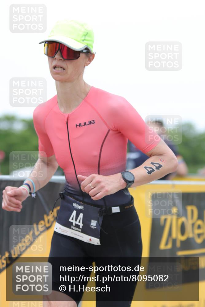 22.06.2025 - Viking Triathlon H.Heesch http://msf.ph/oto/8095082 22.06.2025 15:25:43 Laufen 44, 343, 460 meine-sportfotos.de