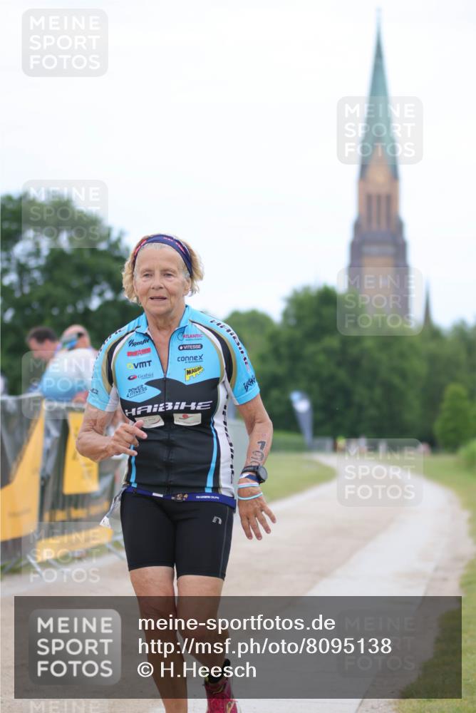 22.06.2025 - Viking Triathlon H.Heesch http://msf.ph/oto/8095138 22.06.2025 17:26:29 Laufen 190 meine-sportfotos.de