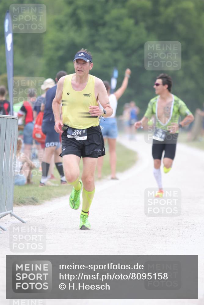 22.06.2025 - Viking Triathlon H.Heesch http://msf.ph/oto/8095158 22.06.2025 15:26:24 Laufen 220, 234, 385 meine-sportfotos.de