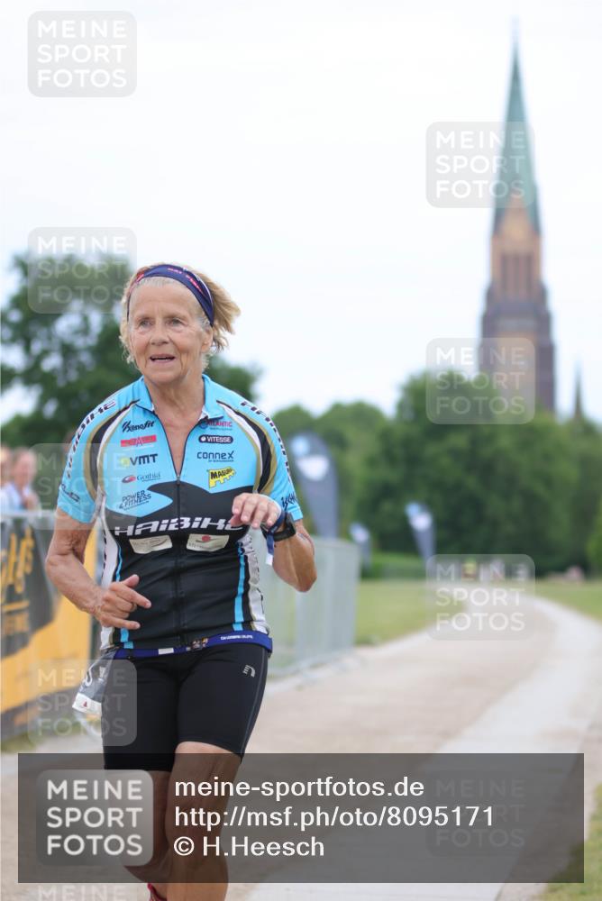 22.06.2025 - Viking Triathlon H.Heesch http://msf.ph/oto/8095171 22.06.2025 17:26:29 Laufen 190 meine-sportfotos.de