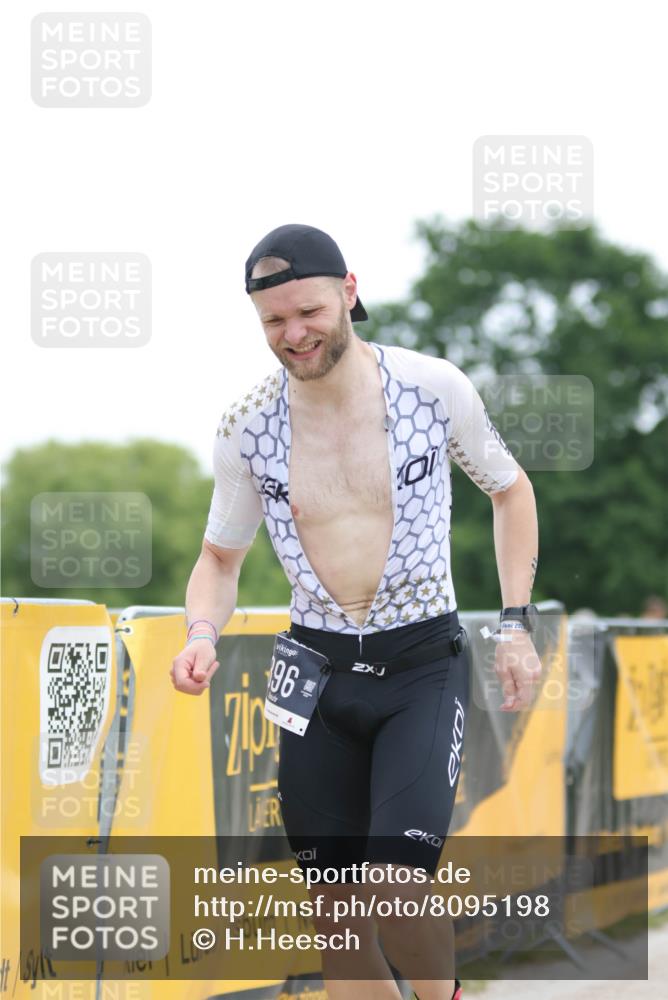 22.06.2025 - Viking Triathlon H.Heesch http://msf.ph/oto/8095198 22.06.2025 16:10:05 Laufen 396, 605 meine-sportfotos.de