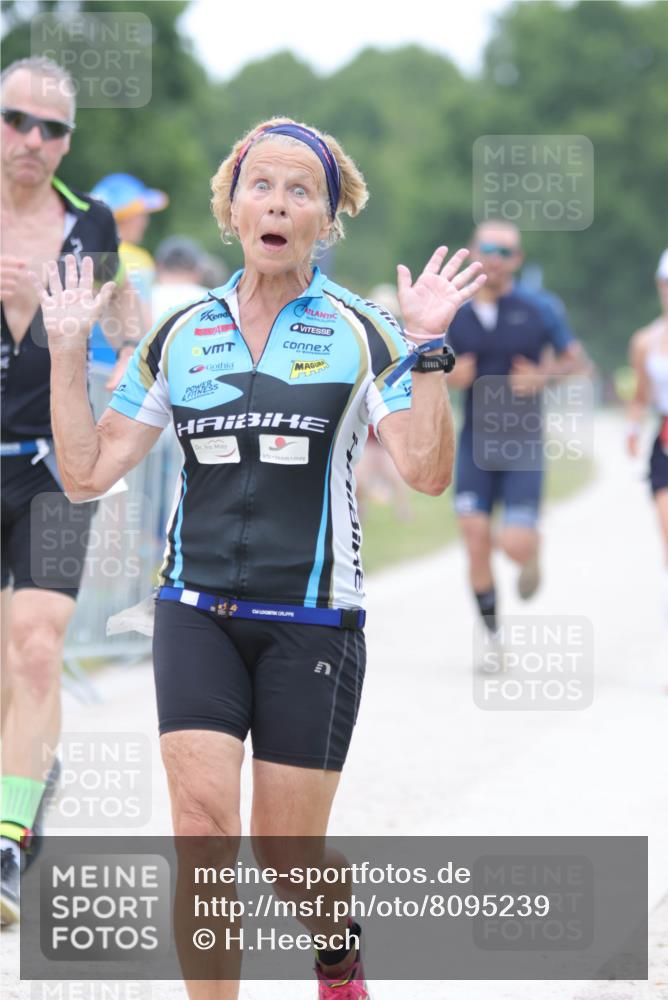 22.06.2025 - Viking Triathlon H.Heesch http://msf.ph/oto/8095239 22.06.2025 15:26:39 Laufen 190, 523, 603 meine-sportfotos.de