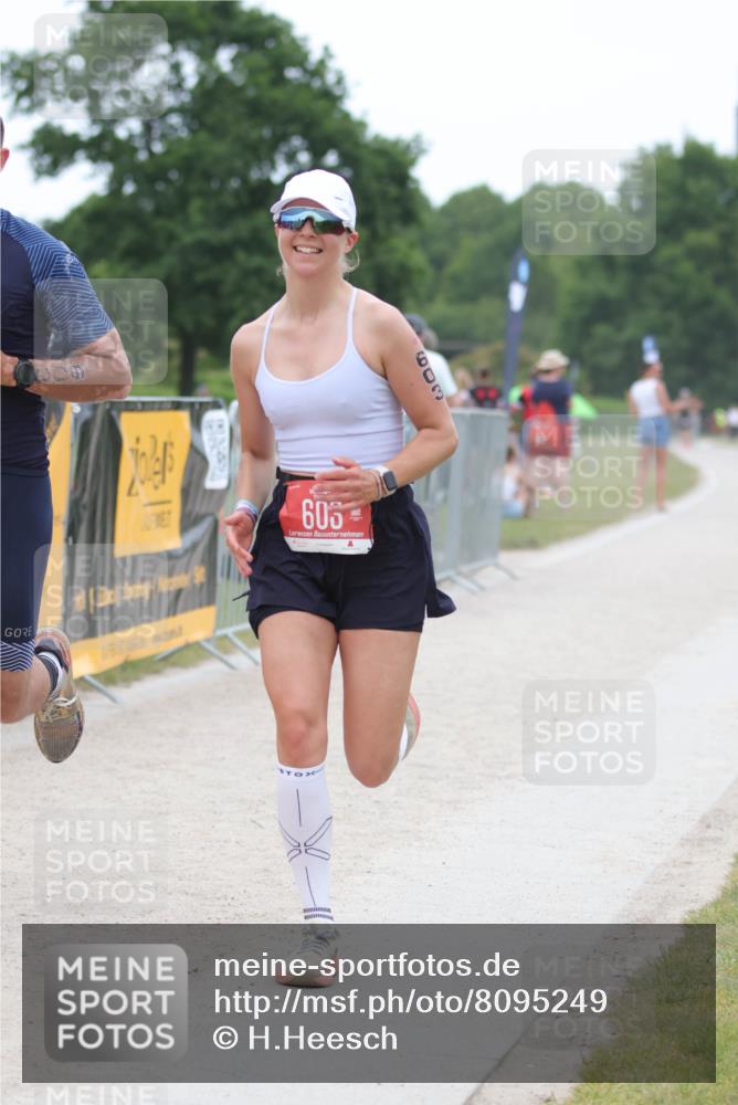 22.06.2025 - Viking Triathlon H.Heesch http://msf.ph/oto/8095249 22.06.2025 15:26:42 Laufen 190, 523, 603 meine-sportfotos.de