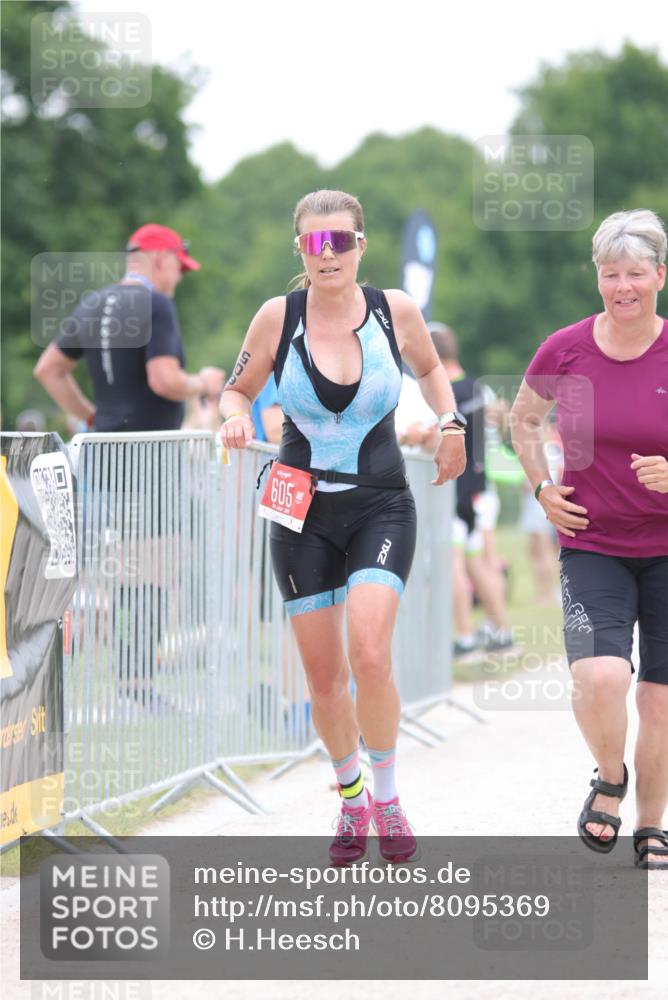 22.06.2025 - Viking Triathlon H.Heesch http://msf.ph/oto/8095369 22.06.2025 16:10:11 Laufen 605 meine-sportfotos.de