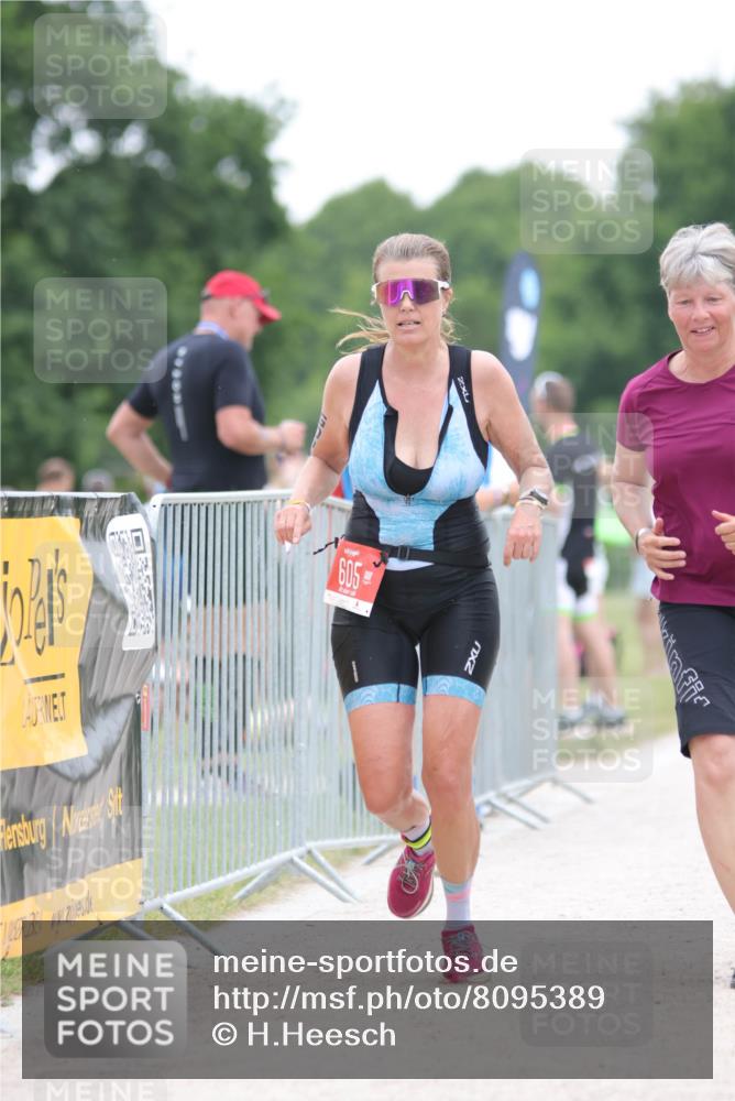 22.06.2025 - Viking Triathlon H.Heesch http://msf.ph/oto/8095389 22.06.2025 16:10:11 Laufen 605 meine-sportfotos.de