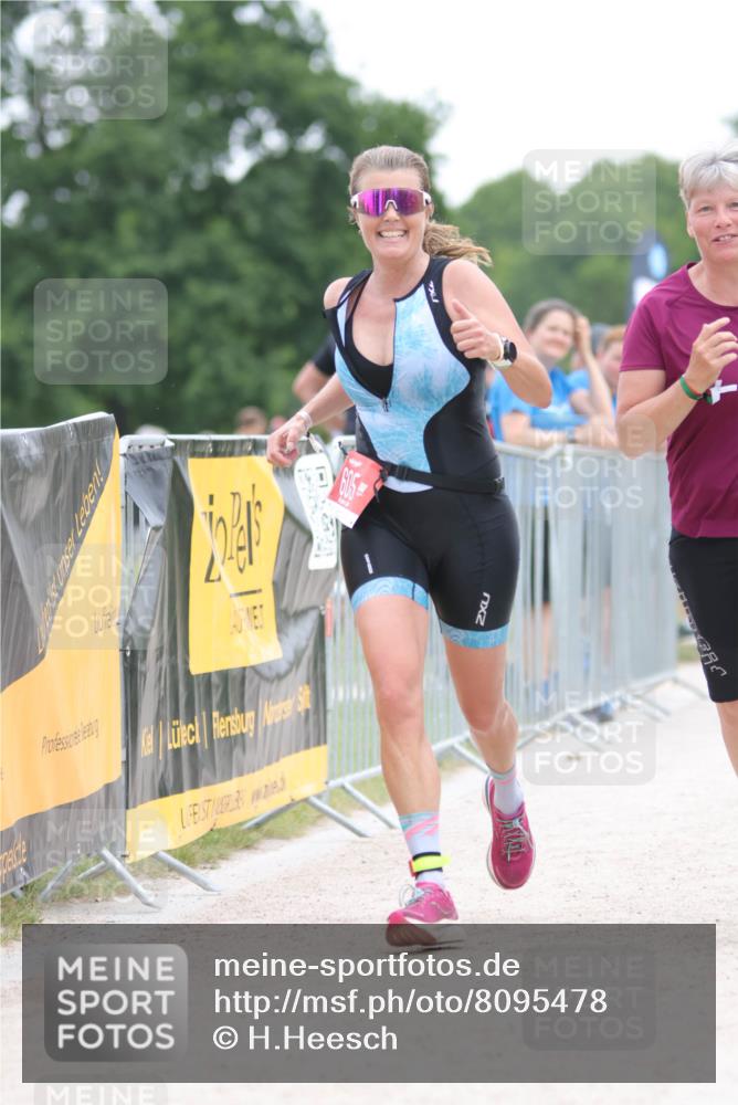 22.06.2025 - Viking Triathlon H.Heesch http://msf.ph/oto/8095478 22.06.2025 16:10:12 Laufen 605 meine-sportfotos.de