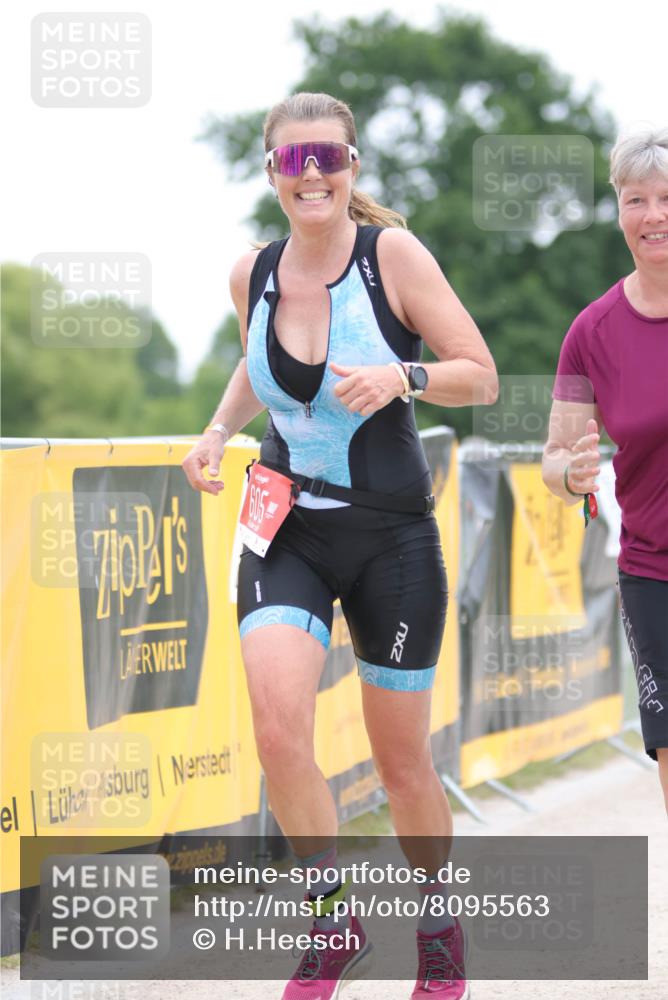 22.06.2025 - Viking Triathlon H.Heesch http://msf.ph/oto/8095563 22.06.2025 16:10:13 Laufen 605 meine-sportfotos.de