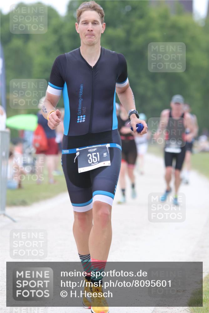 22.06.2025 - Viking Triathlon H.Heesch http://msf.ph/oto/8095601 22.06.2025 15:29:33 Laufen 168, 351 meine-sportfotos.de