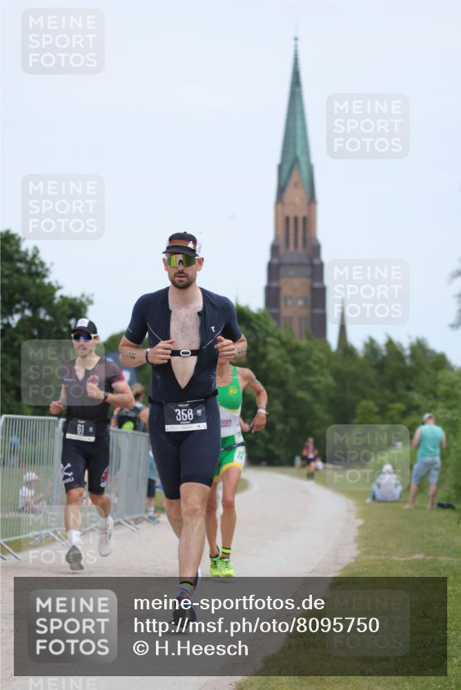 22.06.2025 - Viking Triathlon H.Heesch http://msf.ph/oto/8095750 22.06.2025 13:24:57 Laufen 61, 162, 306, 314, 358 meine-sportfotos.de