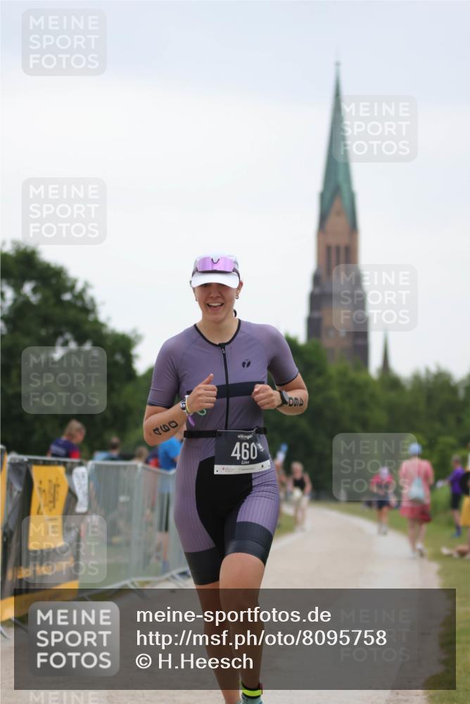 22.06.2025 - Viking Triathlon H.Heesch http://msf.ph/oto/8095758 22.06.2025 16:10:47 Laufen 460 meine-sportfotos.de