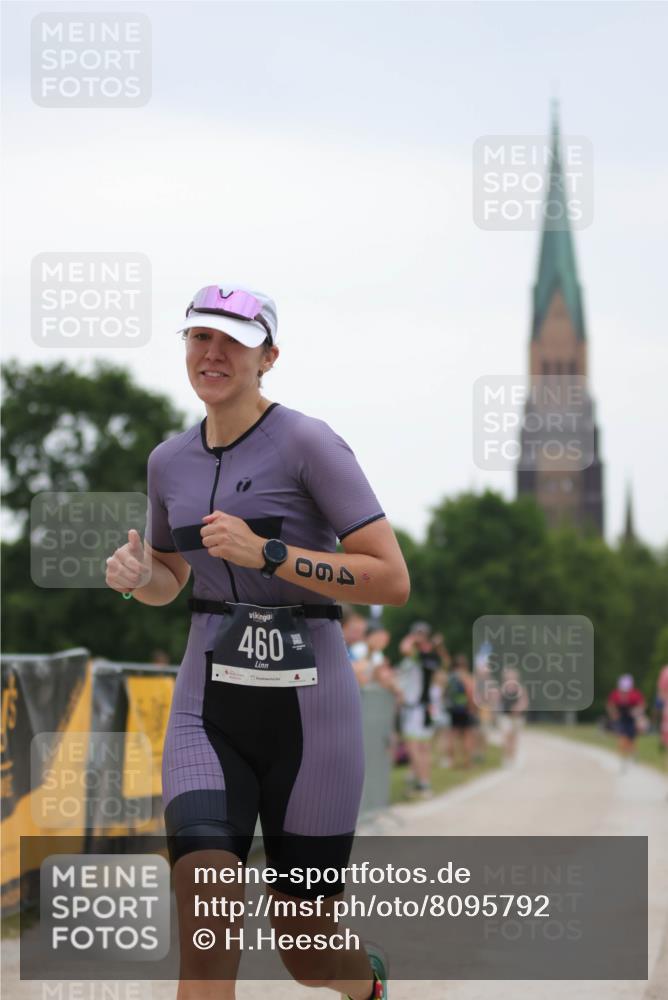 22.06.2025 - Viking Triathlon H.Heesch http://msf.ph/oto/8095792 22.06.2025 16:10:47 Laufen 460 meine-sportfotos.de