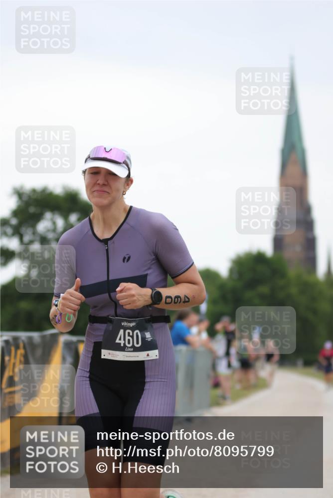 22.06.2025 - Viking Triathlon H.Heesch http://msf.ph/oto/8095799 22.06.2025 16:10:47 Laufen 460 meine-sportfotos.de