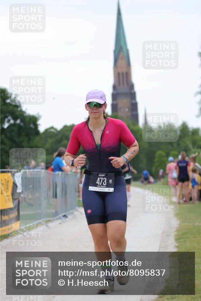 22.06.2025 - Viking Triathlon H.Heesch http://msf.ph/oto/8095837 22.06.2025 16:11:10 Laufen 473 meine-sportfotos.de