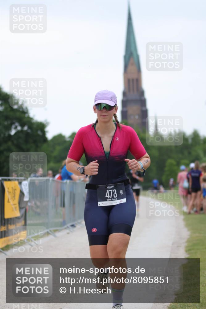 22.06.2025 - Viking Triathlon H.Heesch http://msf.ph/oto/8095851 22.06.2025 16:11:10 Laufen 473 meine-sportfotos.de