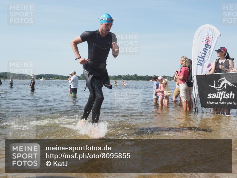 22.06.2025 - Viking Triathlon KatJ http://msf.ph/oto/8095855 22.06.2025 10:30:50 Schwimmen 45, 162, 188, 444, 510, 630, 651 meine-sportfotos.de