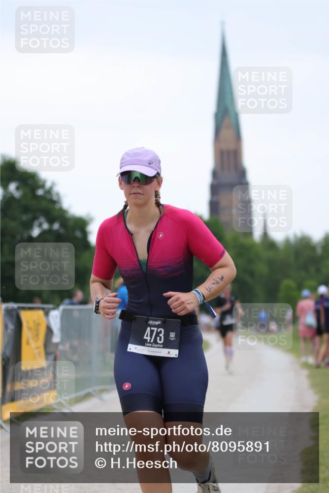 22.06.2025 - Viking Triathlon H.Heesch http://msf.ph/oto/8095891 22.06.2025 16:11:11 Laufen 60, 473 meine-sportfotos.de