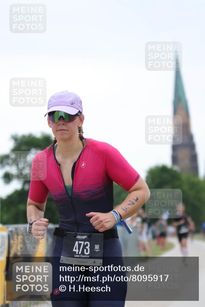 22.06.2025 - Viking Triathlon H.Heesch http://msf.ph/oto/8095917 22.06.2025 16:11:12 Laufen 60, 473 meine-sportfotos.de