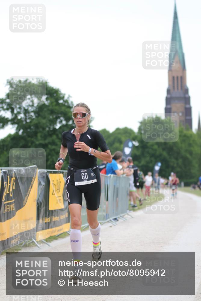 22.06.2025 - Viking Triathlon H.Heesch http://msf.ph/oto/8095942 22.06.2025 16:11:18 Laufen 60 meine-sportfotos.de