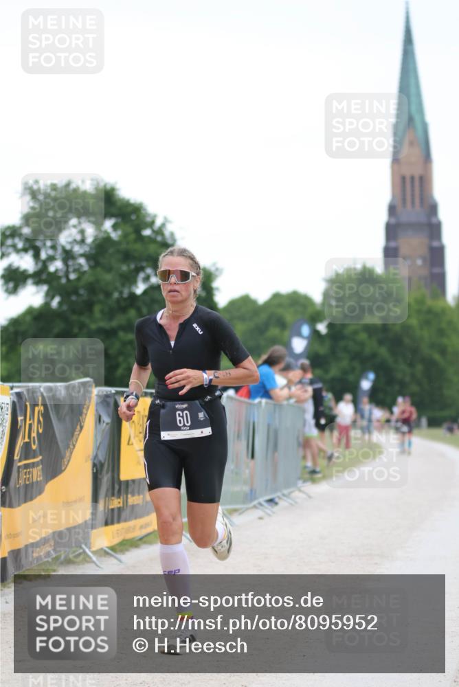 22.06.2025 - Viking Triathlon H.Heesch http://msf.ph/oto/8095952 22.06.2025 16:11:18 Laufen 60 meine-sportfotos.de