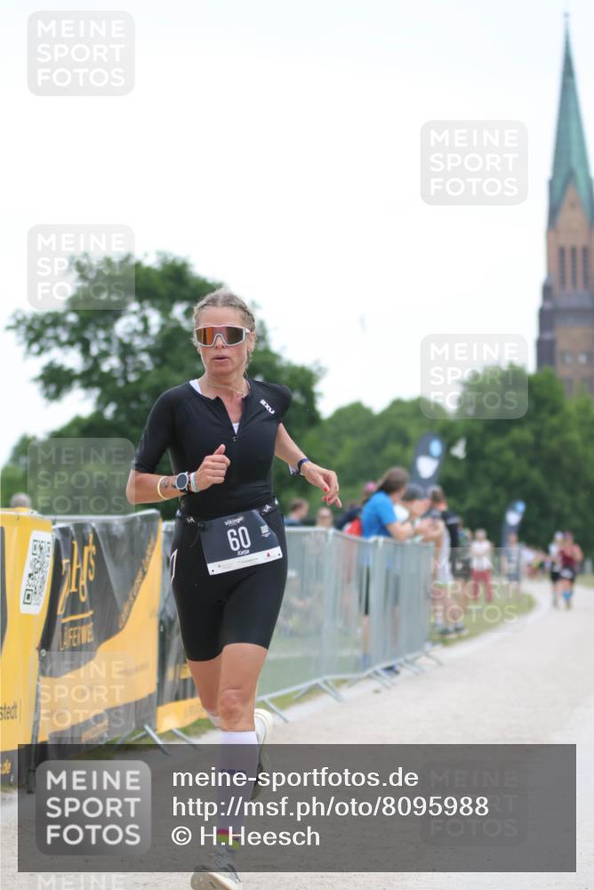 22.06.2025 - Viking Triathlon H.Heesch http://msf.ph/oto/8095988 22.06.2025 16:11:18 Laufen 60 meine-sportfotos.de