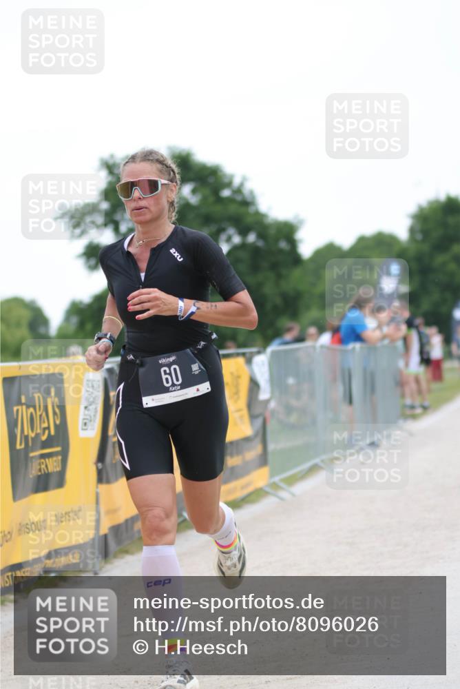 22.06.2025 - Viking Triathlon H.Heesch http://msf.ph/oto/8096026 22.06.2025 16:11:18 Laufen 60 meine-sportfotos.de
