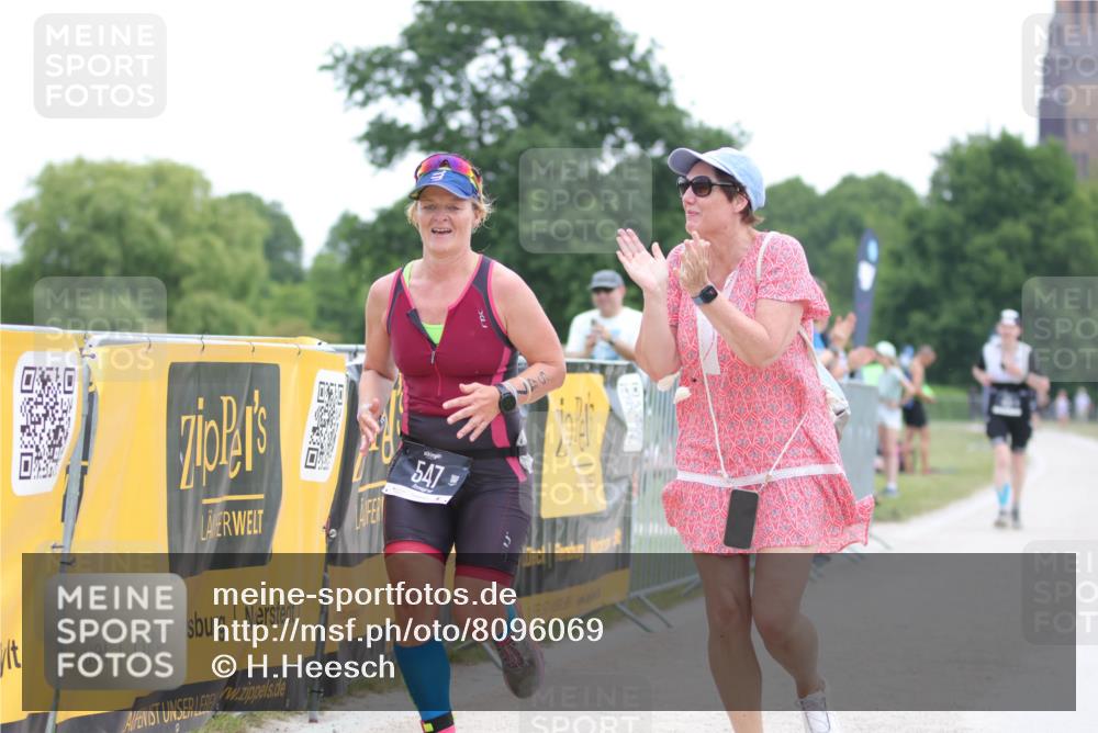 22.06.2025 - Viking Triathlon H.Heesch http://msf.ph/oto/8096069 22.06.2025 16:11:33 Laufen 547 meine-sportfotos.de