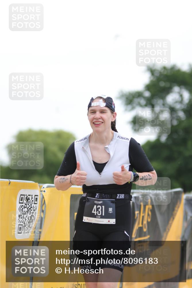 22.06.2025 - Viking Triathlon H.Heesch http://msf.ph/oto/8096183 22.06.2025 16:11:43 Laufen 431 meine-sportfotos.de