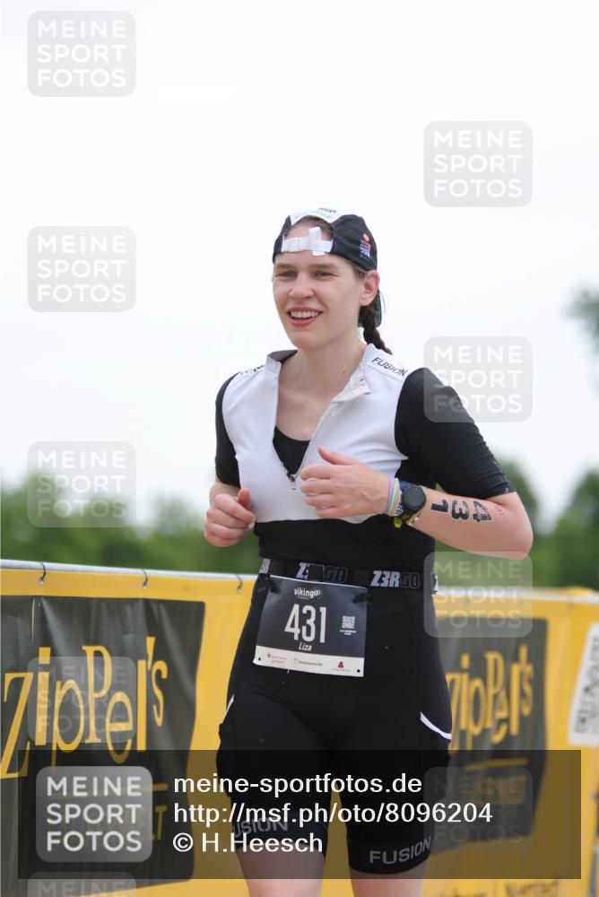 22.06.2025 - Viking Triathlon H.Heesch http://msf.ph/oto/8096204 22.06.2025 16:11:43 Laufen 431 meine-sportfotos.de