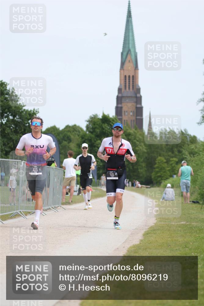 22.06.2025 - Viking Triathlon H.Heesch http://msf.ph/oto/8096219 22.06.2025 13:26:04 Laufen 95, 150, 172, 360, 415 meine-sportfotos.de
