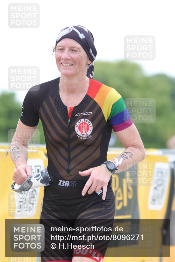 22.06.2025 - Viking Triathlon H.Heesch http://msf.ph/oto/8096271 22.06.2025 15:31:07 Laufen 425, 500 meine-sportfotos.de