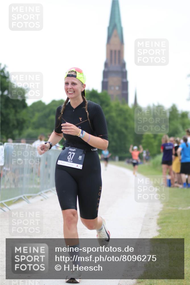 22.06.2025 - Viking Triathlon H.Heesch http://msf.ph/oto/8096275 22.06.2025 16:12:58 Laufen 37 meine-sportfotos.de
