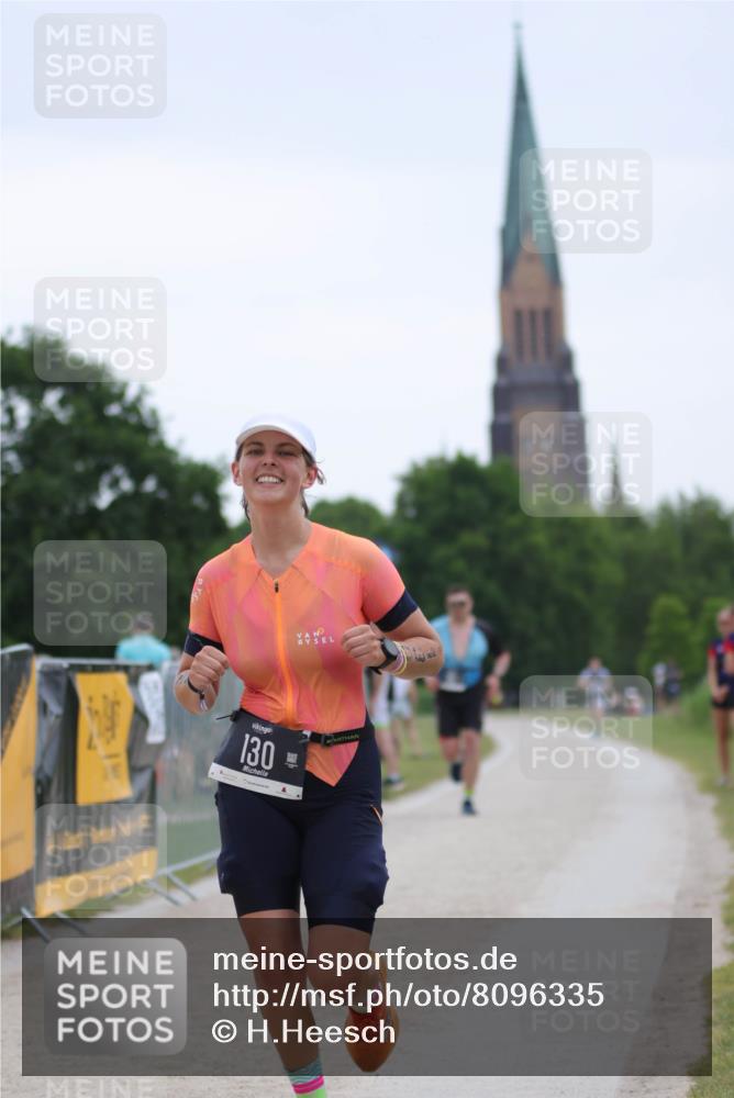 22.06.2025 - Viking Triathlon H.Heesch http://msf.ph/oto/8096335 22.06.2025 16:13:12 Laufen 130, 467 meine-sportfotos.de
