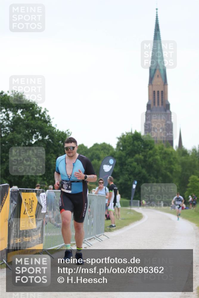 22.06.2025 - Viking Triathlon H.Heesch http://msf.ph/oto/8096362 22.06.2025 16:13:16 Laufen 130, 467 meine-sportfotos.de