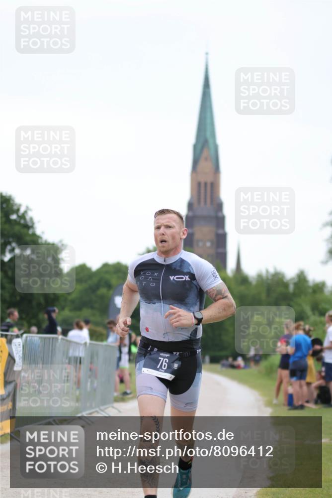22.06.2025 - Viking Triathlon H.Heesch http://msf.ph/oto/8096412 22.06.2025 16:13:29 Laufen 76 meine-sportfotos.de