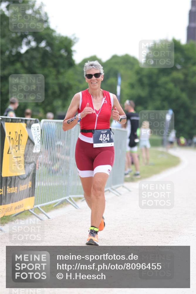 22.06.2025 - Viking Triathlon H.Heesch http://msf.ph/oto/8096455 22.06.2025 16:14:12 Laufen 484 meine-sportfotos.de