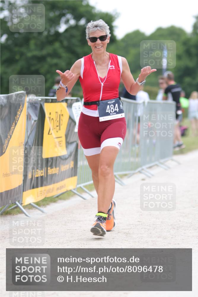 22.06.2025 - Viking Triathlon H.Heesch http://msf.ph/oto/8096478 22.06.2025 16:14:12 Laufen 484 meine-sportfotos.de