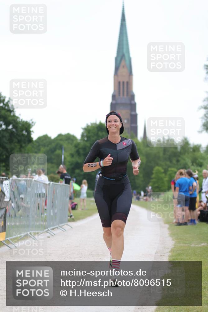 22.06.2025 - Viking Triathlon H.Heesch http://msf.ph/oto/8096515 22.06.2025 16:14:31 Laufen 408 meine-sportfotos.de