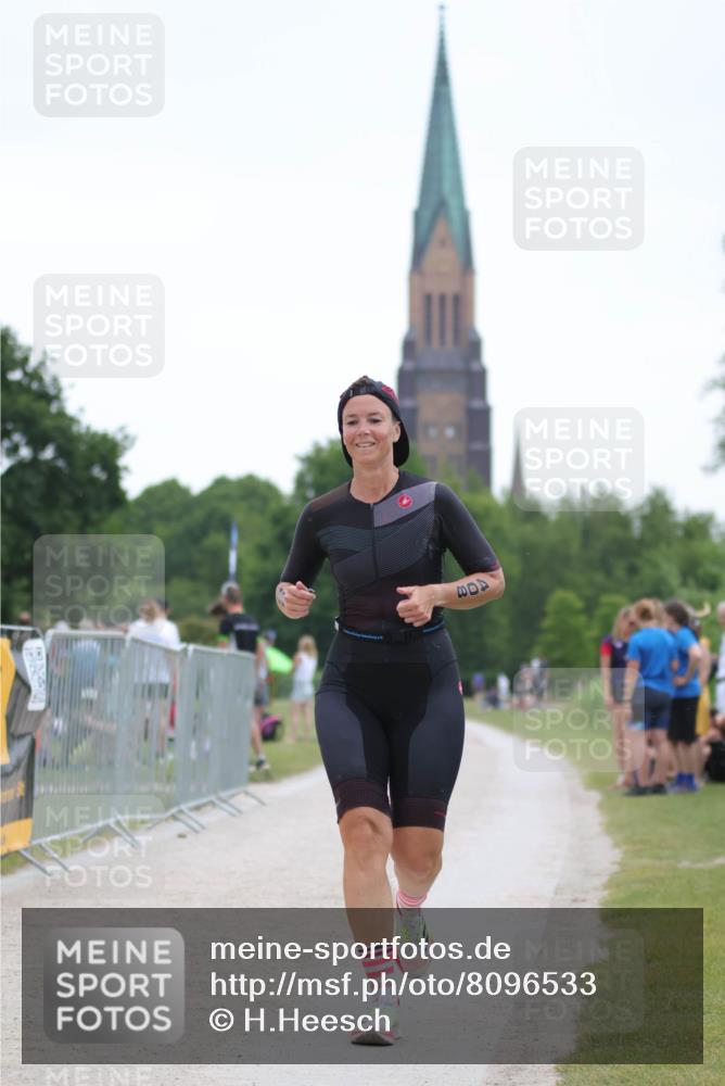 22.06.2025 - Viking Triathlon H.Heesch http://msf.ph/oto/8096533 22.06.2025 16:14:32 Laufen 408 meine-sportfotos.de