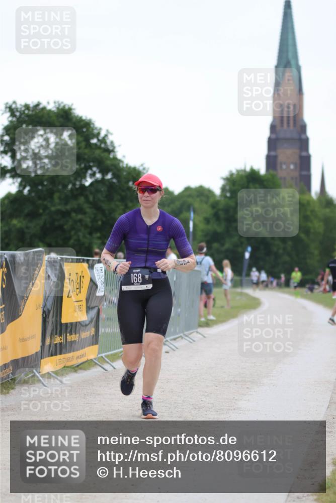 22.06.2025 - Viking Triathlon H.Heesch http://msf.ph/oto/8096612 22.06.2025 16:16:06 Laufen 168 meine-sportfotos.de