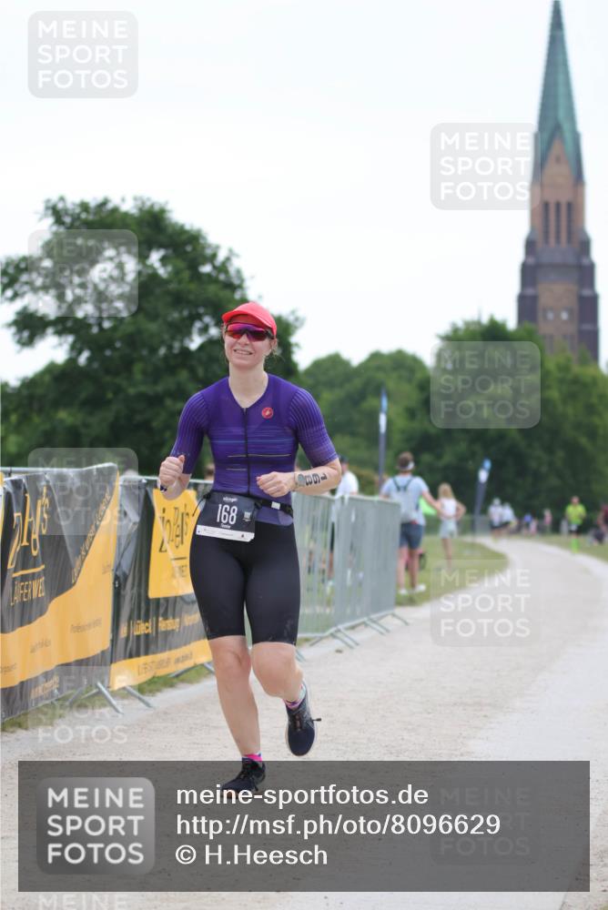 22.06.2025 - Viking Triathlon H.Heesch http://msf.ph/oto/8096629 22.06.2025 16:16:07 Laufen 168 meine-sportfotos.de
