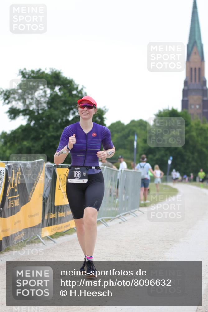 22.06.2025 - Viking Triathlon H.Heesch http://msf.ph/oto/8096632 22.06.2025 16:16:07 Laufen 168 meine-sportfotos.de