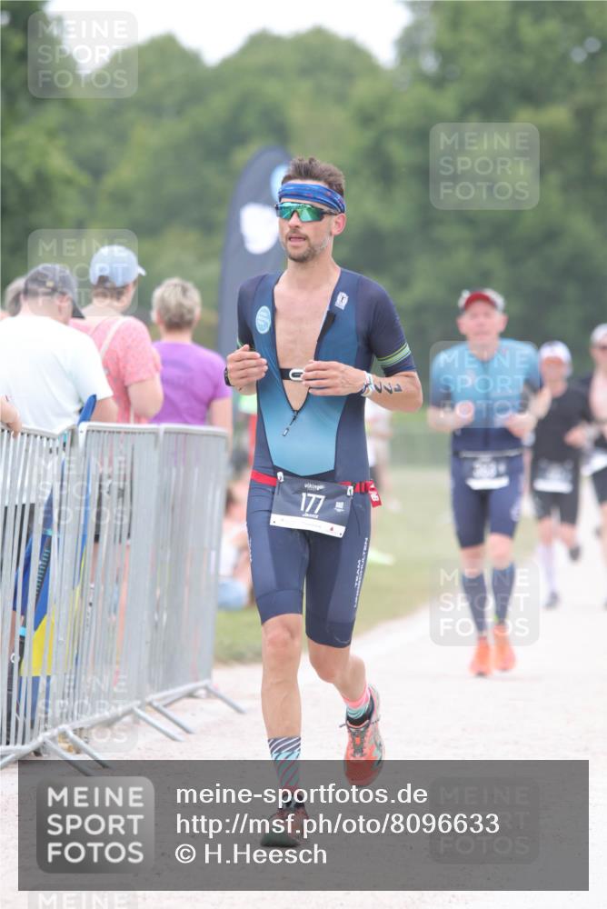 22.06.2025 - Viking Triathlon H.Heesch http://msf.ph/oto/8096633 22.06.2025 15:32:05 Laufen 177 meine-sportfotos.de