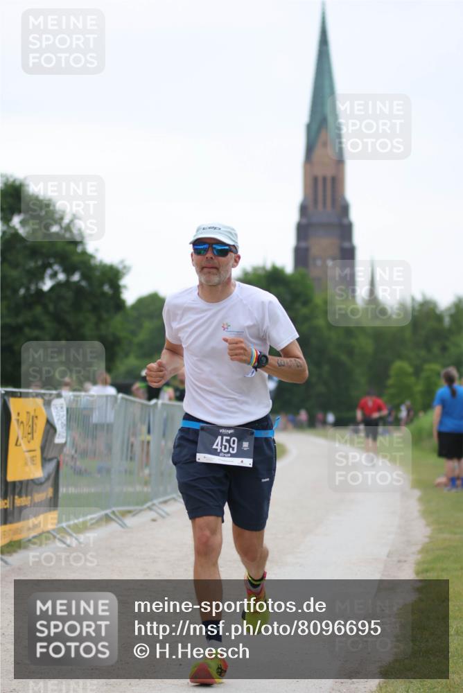 22.06.2025 - Viking Triathlon H.Heesch http://msf.ph/oto/8096695 22.06.2025 16:16:38 Laufen 263, 459 meine-sportfotos.de