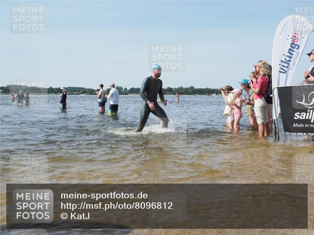 22.06.2025 - Viking Triathlon KatJ http://msf.ph/oto/8096812 22.06.2025 10:31:16 Schwimmen 8, 216, 236, 237, 311, 330, 549 meine-sportfotos.de