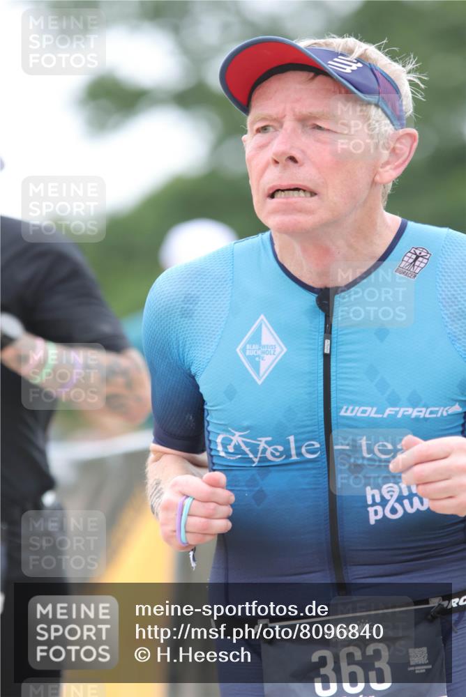 22.06.2025 - Viking Triathlon H.Heesch http://msf.ph/oto/8096840 22.06.2025 15:32:15 Laufen 297, 363, 442 meine-sportfotos.de