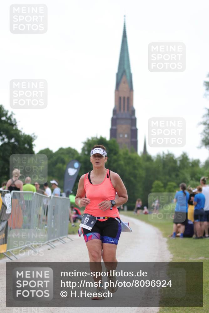 22.06.2025 - Viking Triathlon H.Heesch http://msf.ph/oto/8096924 22.06.2025 16:19:57 Laufen 89 meine-sportfotos.de
