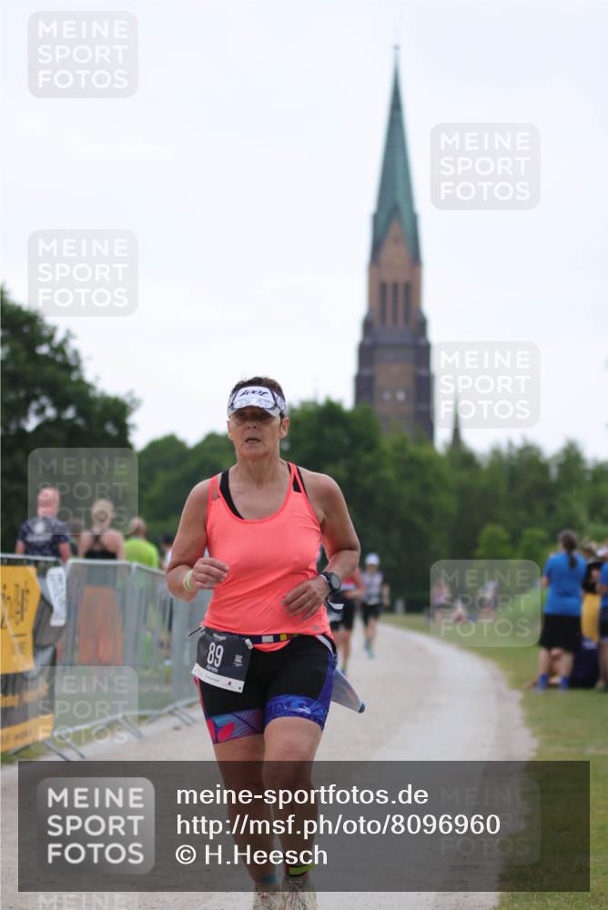 22.06.2025 - Viking Triathlon H.Heesch http://msf.ph/oto/8096960 22.06.2025 16:19:58 Laufen 89 meine-sportfotos.de