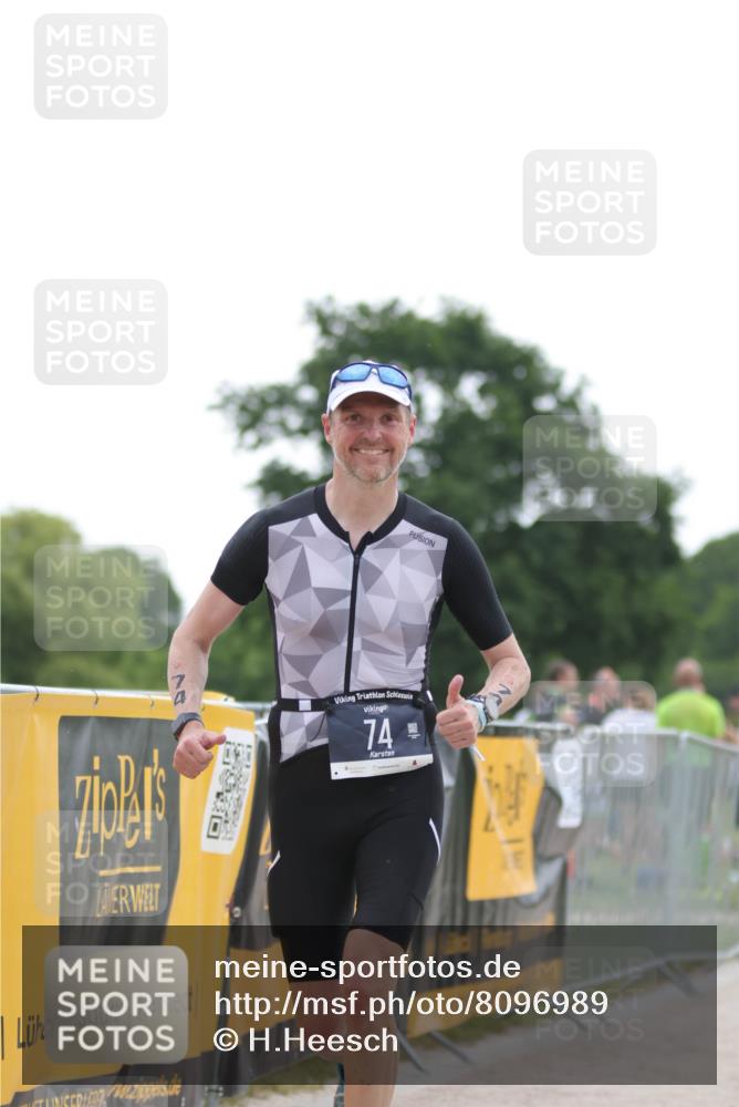 22.06.2025 - Viking Triathlon H.Heesch http://msf.ph/oto/8096989 22.06.2025 16:20:12 Laufen 74, 131 meine-sportfotos.de