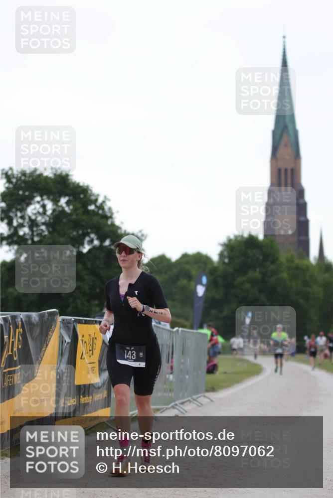 22.06.2025 - Viking Triathlon H.Heesch http://msf.ph/oto/8097062 22.06.2025 16:21:08 Laufen 143 meine-sportfotos.de