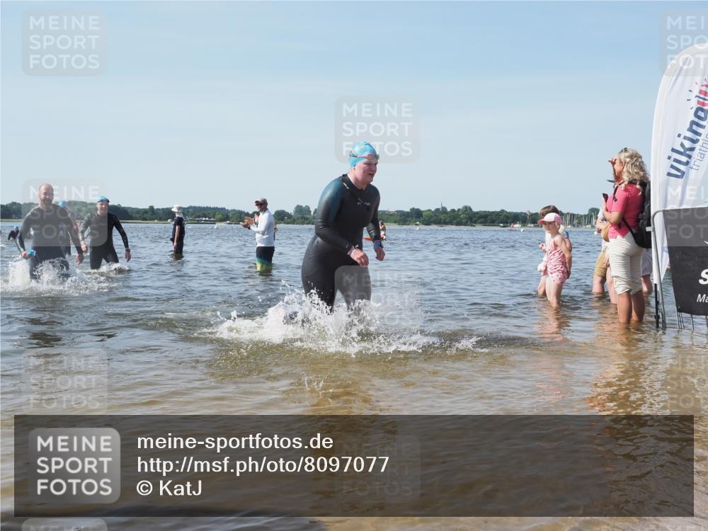 22.06.2025 - Viking Triathlon KatJ http://msf.ph/oto/8097077 22.06.2025 10:31:29 Schwimmen 3, 8, 137, 236, 311, 340, 469, 613, 648 meine-sportfotos.de